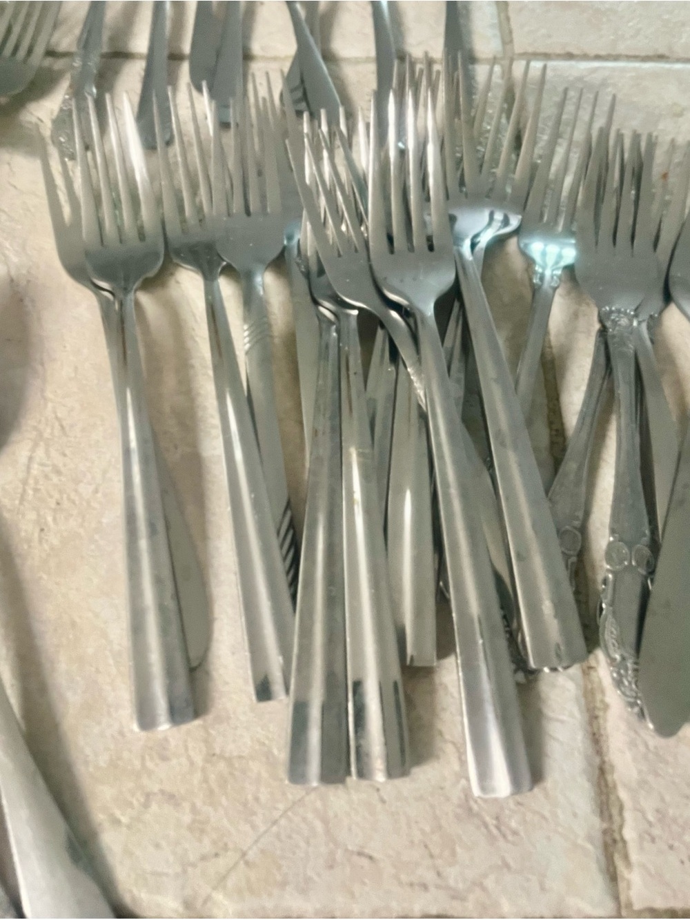 Mixed Flatware - Picture 5 of 6